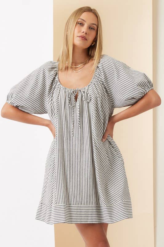 Striped Puff Sleeve Dress: Navy / IM7971