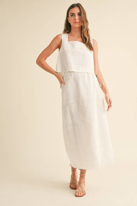 S4843ST   EYELET DETAIL SKIRT: WHITE