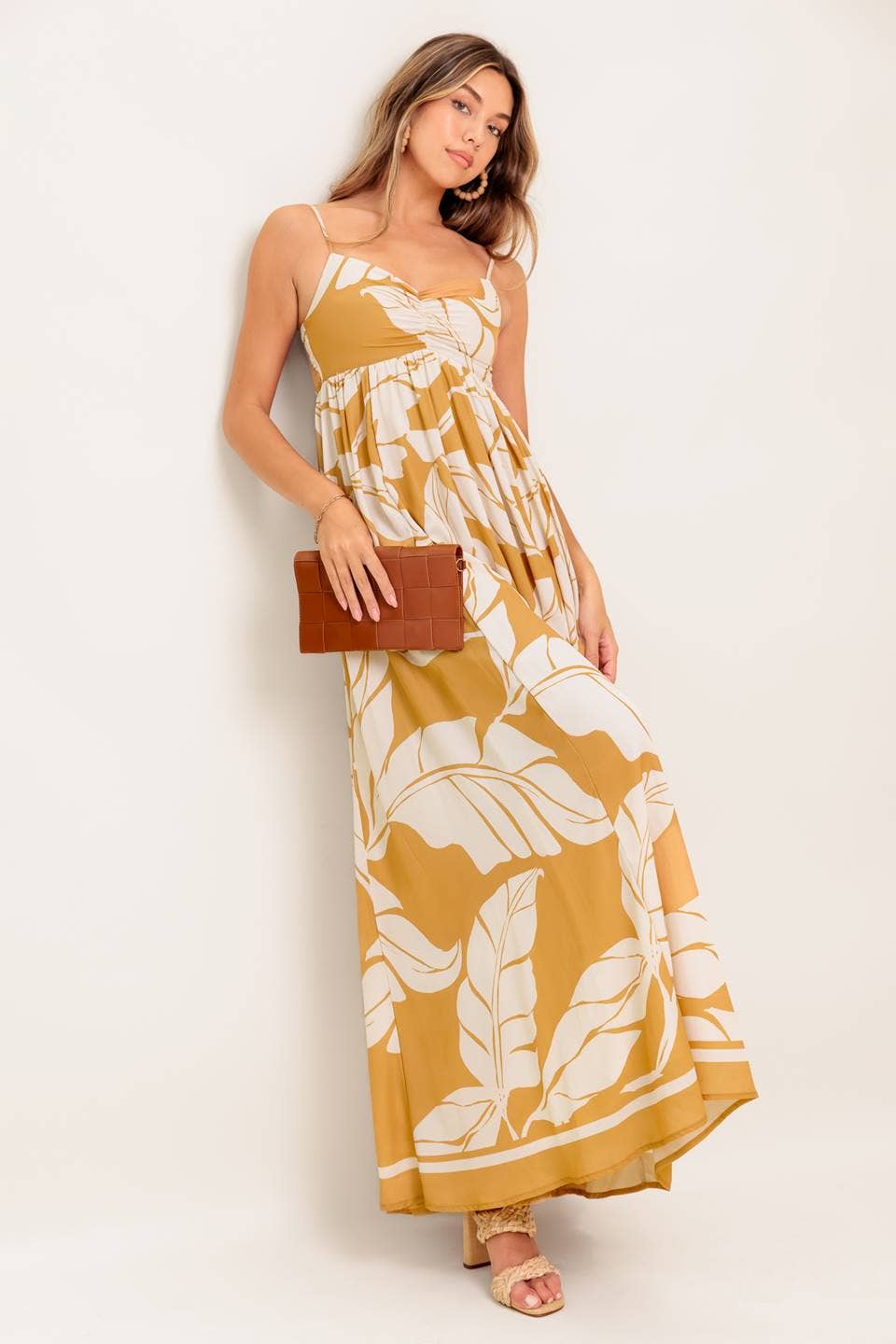 A printed woven maxi dress - ID22633: CAMEL