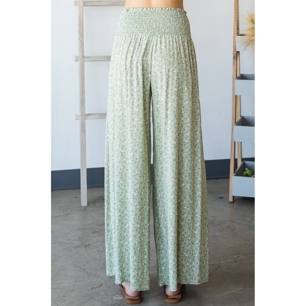 P53089E - Rayon Ditsy Floral Smocked Waist Pants: Natural