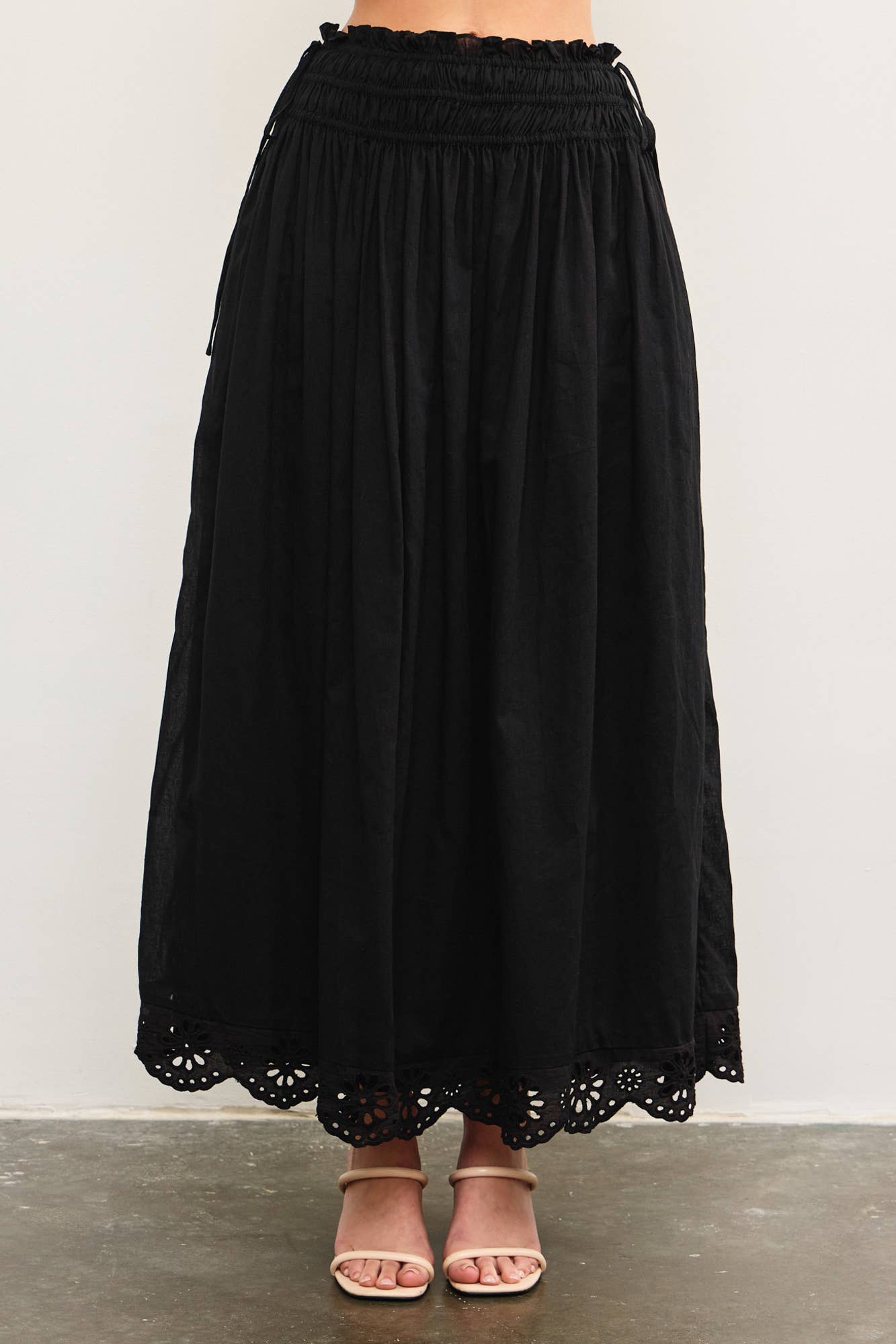 EYELET LACE HEM SIDE TIE SKIRT: PERIWINKLE / S24672
