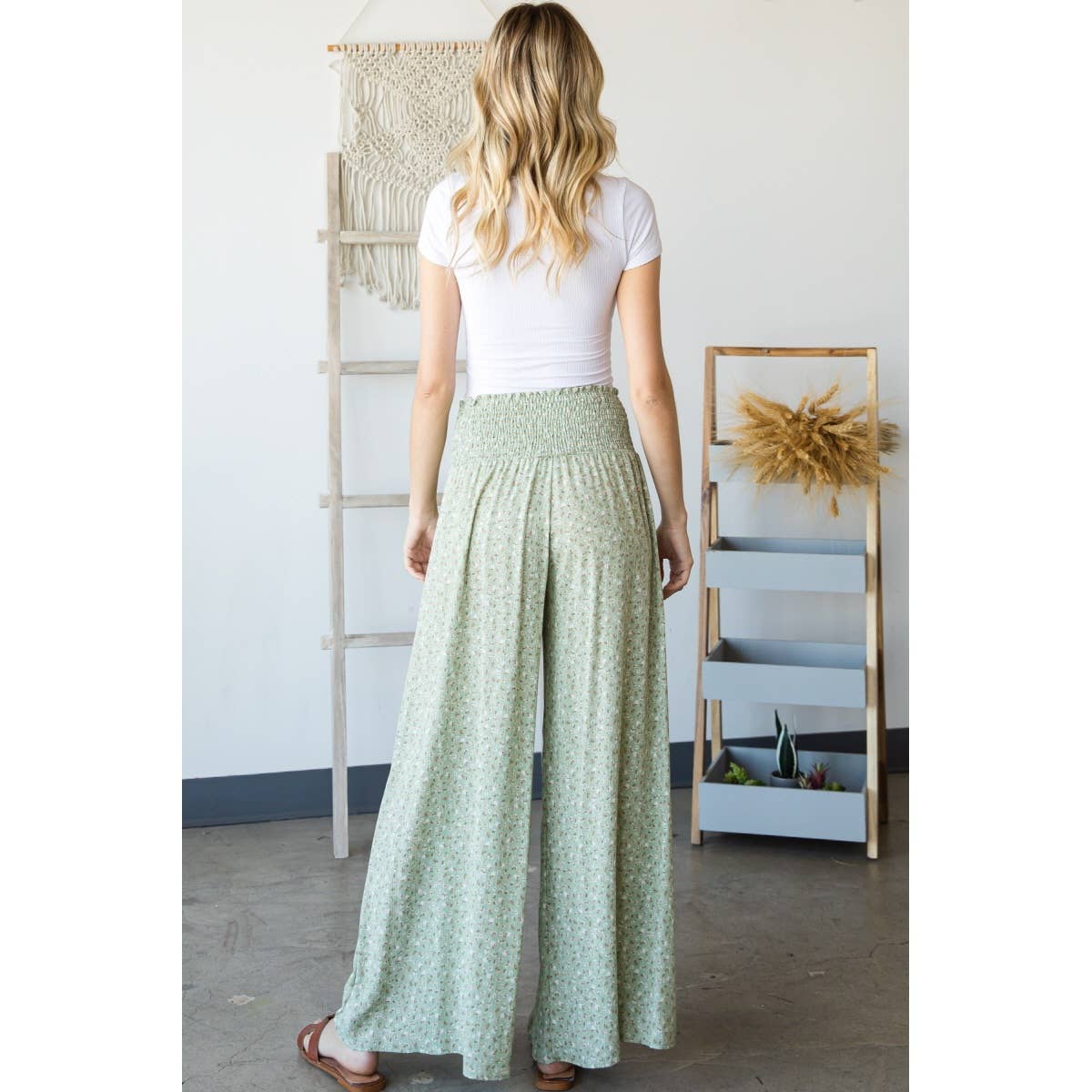 P53089E - Rayon Ditsy Floral Smocked Waist Pants: Natural