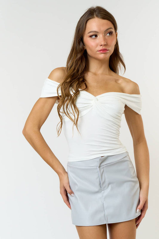 BT20176 TWIST-FRONT OFF SHOULDER CROP TOP  : Off-White