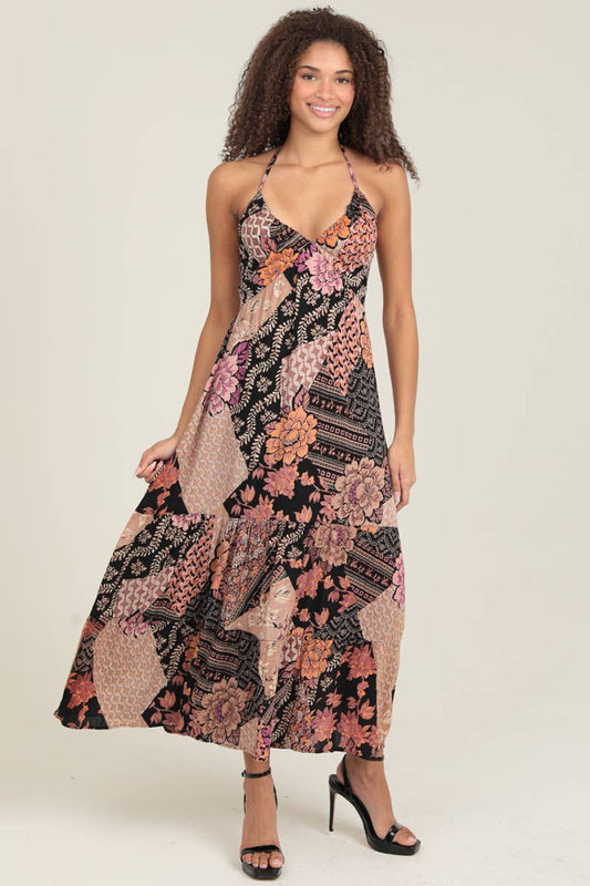 C4G07-A926 PRINTED HALTER MAXI DRESS: