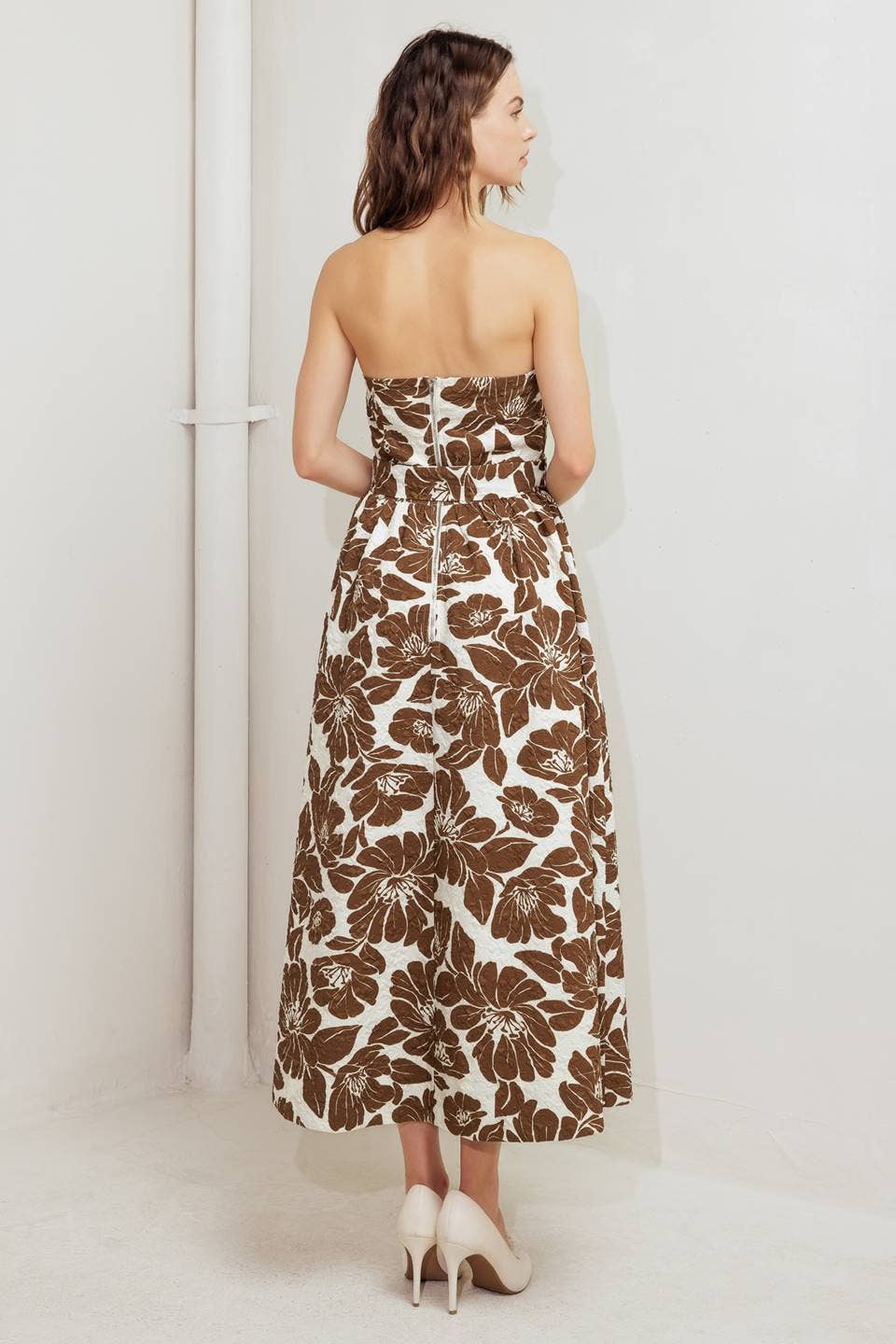 A textured printed woven midi dress - FD1698: Brown