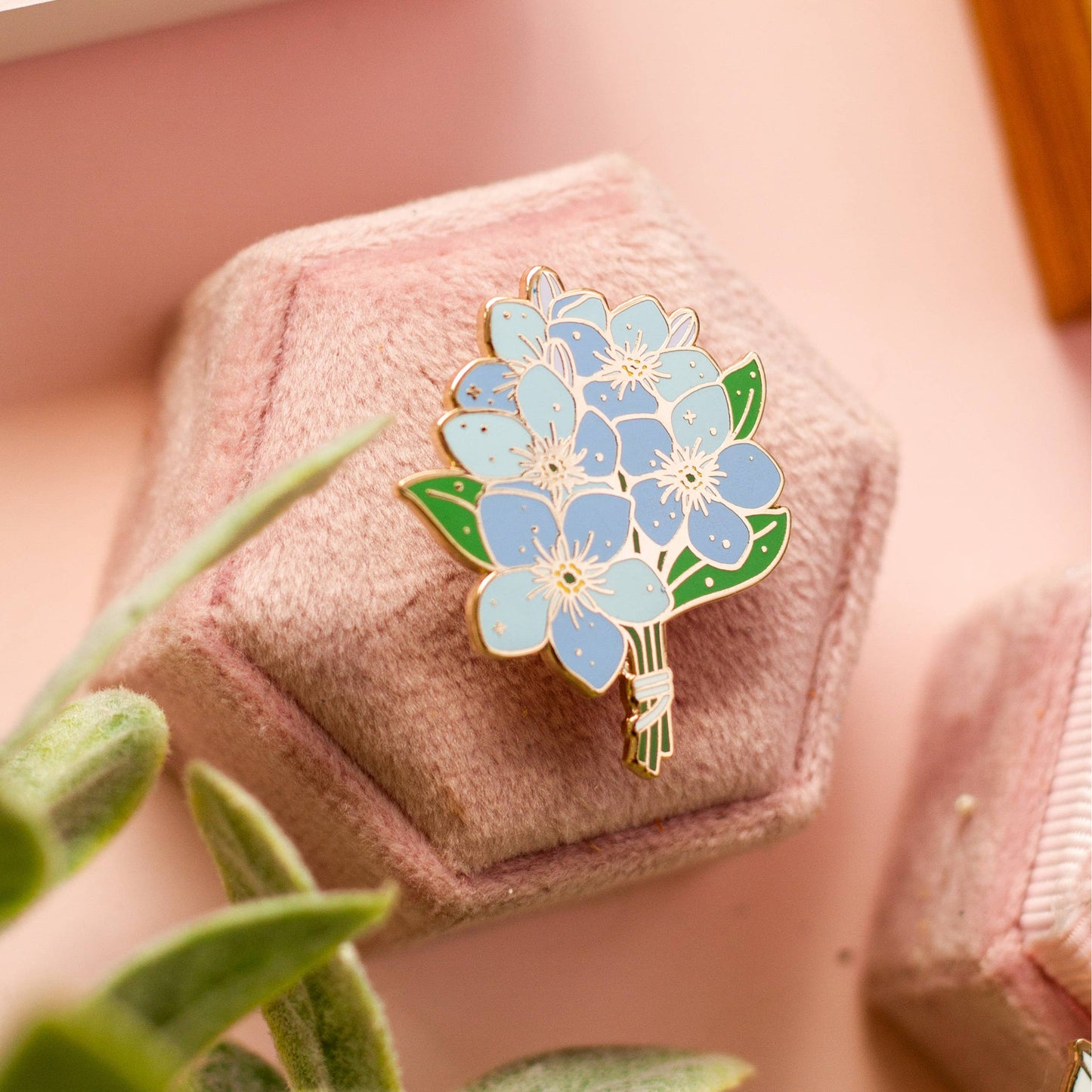 Forget-Me-Not Enamel Pin