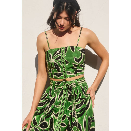 Elegant Perception Button Front Crop Top: BANANA PALM / FT12806-P1875