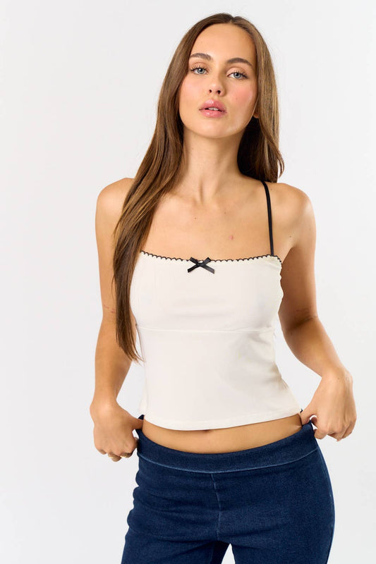 BT25038-1 MESH CONTRAST DETAIL TANK TOP: OFF WHITE