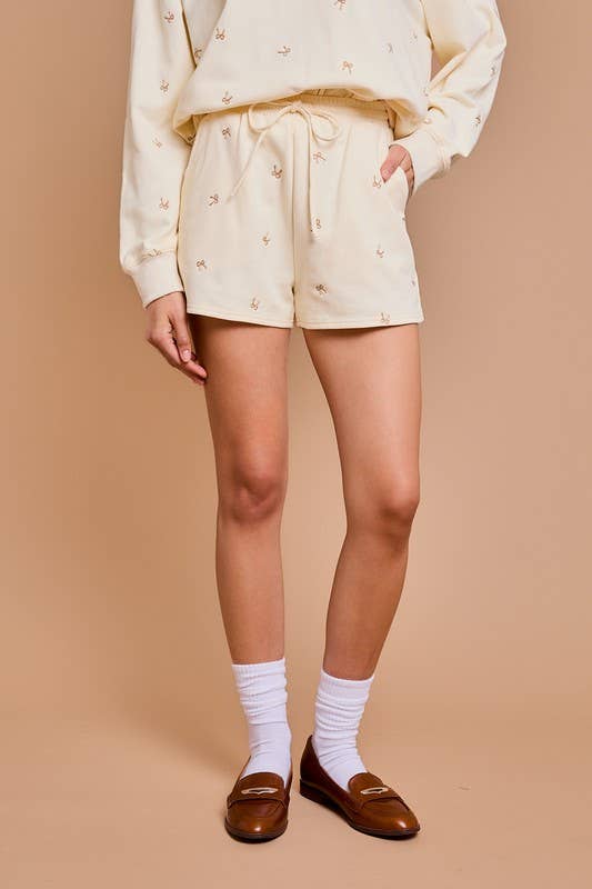 Ribbon Embroidered Sweat Shorts: Cream-taupe / MP7077G-1