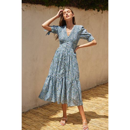 Ditsy Floral Shirred V Neck Buttoned Dress: BLUE FLORAL / FD11638-CP172-X