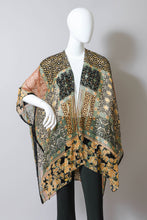 Load image into Gallery viewer, Bohemian Burnout Velvet Kimono 🔮: White
