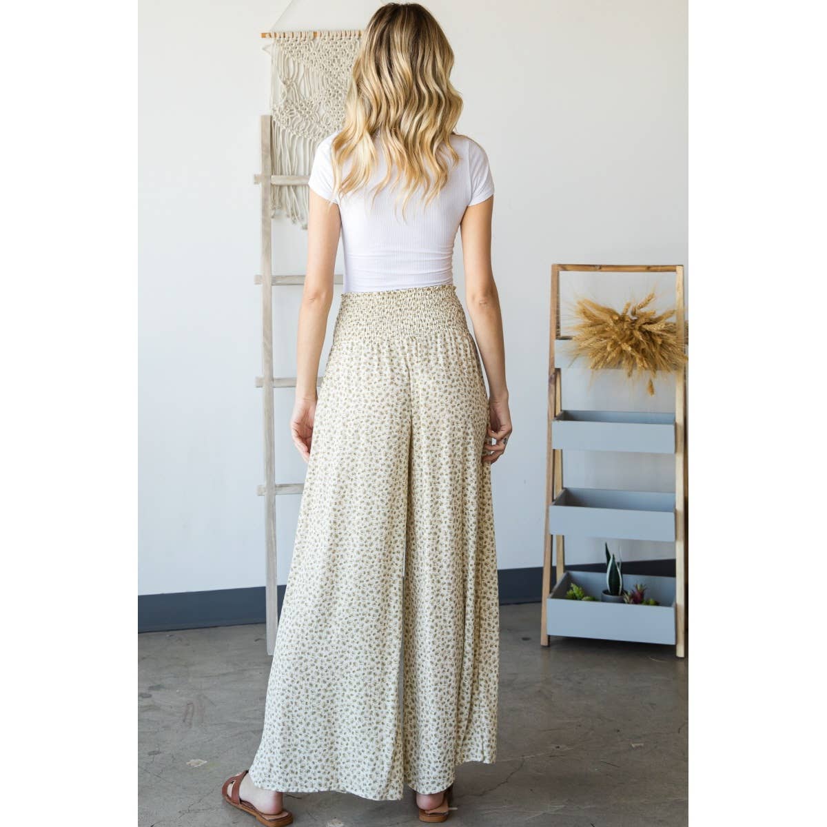 P53089E - Rayon Ditsy Floral Smocked Waist Pants: Natural