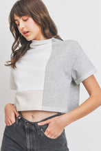 Load image into Gallery viewer, Turtle Neck Color Block Crop Top: IVORY MULTI
