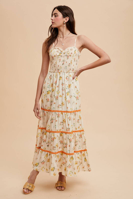 COTTON FLORAL SMOCKED MAXI DRESS: BUTTERCREAM FLORAL / ILD6377