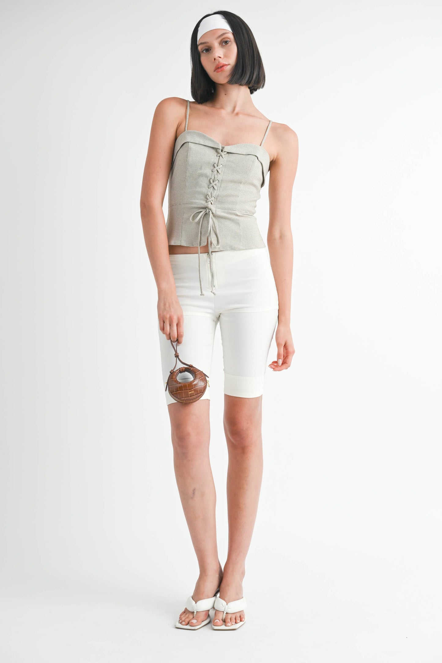 SPAGHETTI STRAP TOP WITH FRONT LACE: BROWN PLAID / IPG2535T