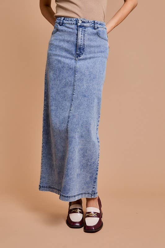 Flare Denim Long Skirt: Denim / MS7220G
