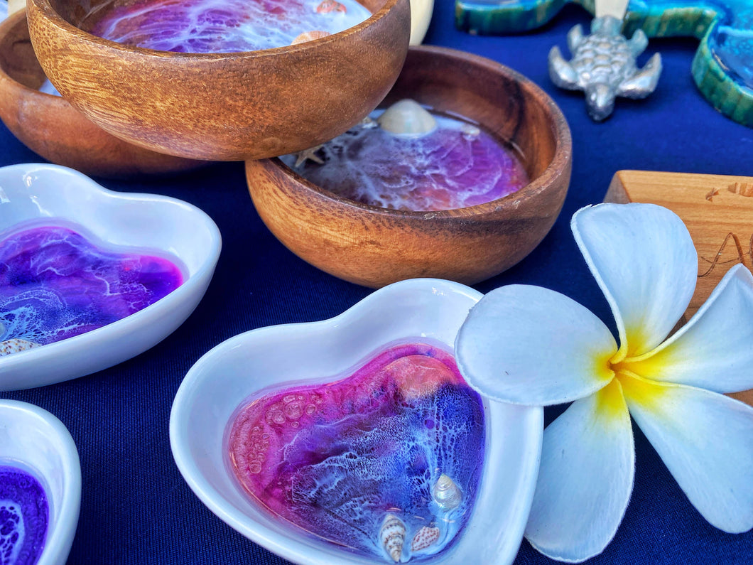 Made in Hawaii Ocean trinket dish made on Maui | Resin Heart